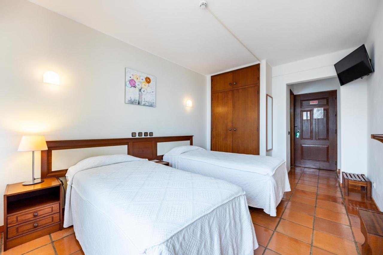 Hotel Residencial Salema Kültér fotó