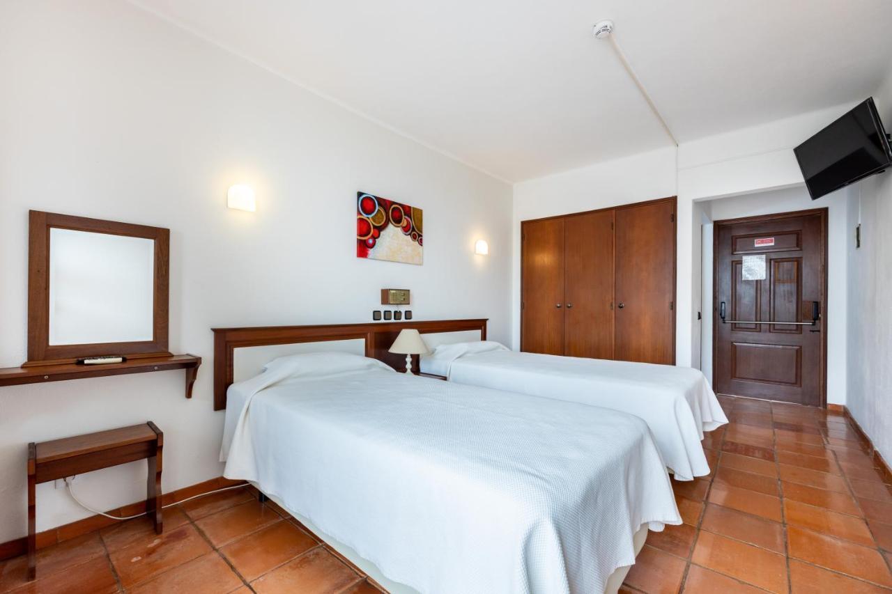 Hotel Residencial Salema Kültér fotó