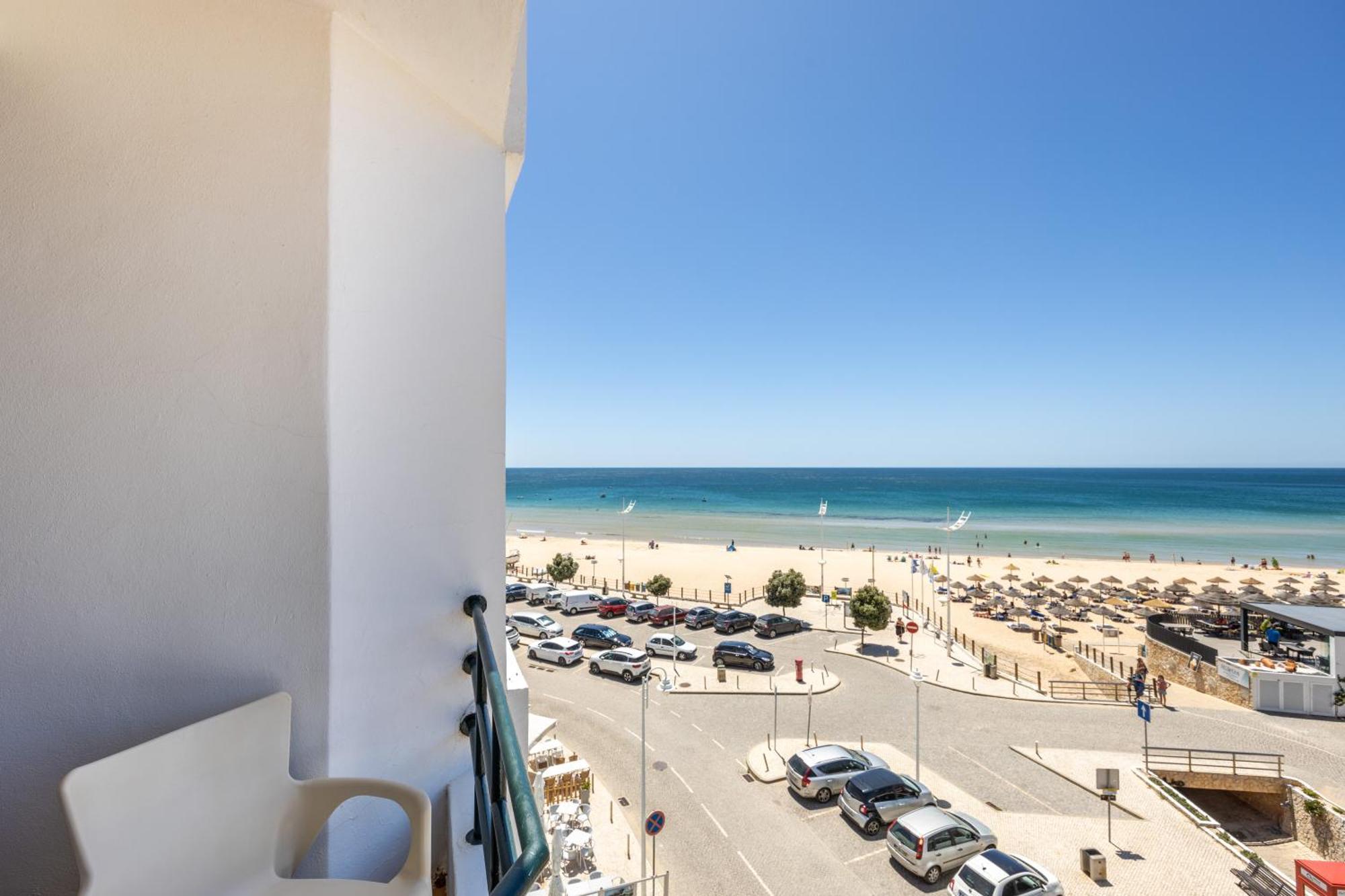 Hotel Residencial Salema Kültér fotó